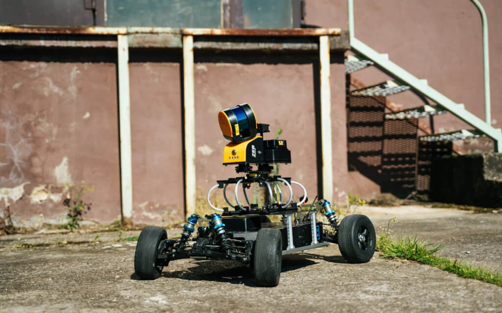 Mobile-Laserscanning-with-Geoslam-ZEB-HORIZON-on-LOGXON-Rover-RC-Car