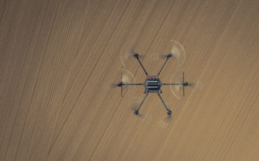 Air-to-air-topshot-Logxon-Porter-Drohne-Heavylifter-fuer-UAV-LiDAR-Scannning-UAV-Photogrammetrie-Sensoren-und-hohe-Payloads