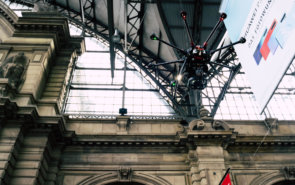 Hauptbahnhof-Frankfurt-Innen-Indoor-Photogrammetrie-Drohne-DB-Station-Service-3D-Fassadenaufnahme-per-Drohne-zur-Vermessung-CAD-Modellierung-Deutsche-Bahn