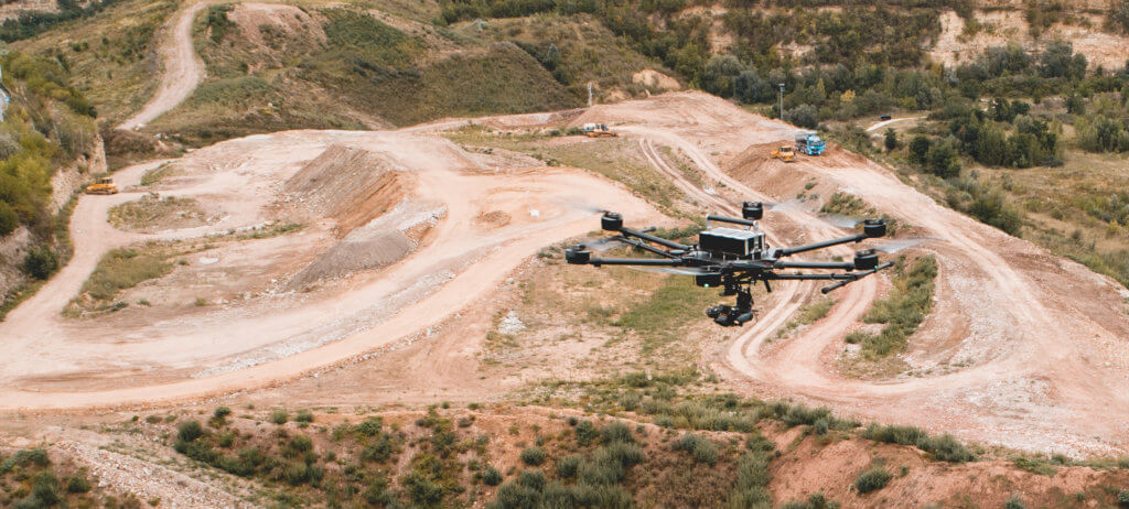 Porter-Drohne-UAV-Multicopter-Hexacopter-Vermessung-Steinbruch-Renaturierung-Volumenberechnung-Massenbestimmung-Deponie-digitales-gelaendemodell-dgm-fuer-soll-ist-vergleich
