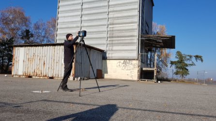 FARO-Laserscanner-Terrestrisches-Laserscanning-kombiniert-mit-photogrammetrischen-Drohnenaufnahmen-simultane-Auswertung-Scans-Messbilder