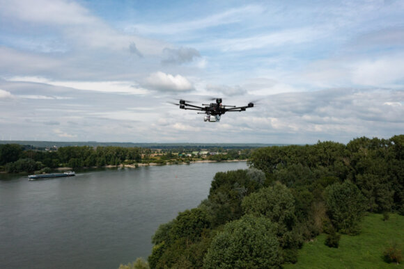 RIEGL-VUX-1-22-UAV-LiDAR-Sensor-Airborne-LiDAR-Scanning-System-Flussufer